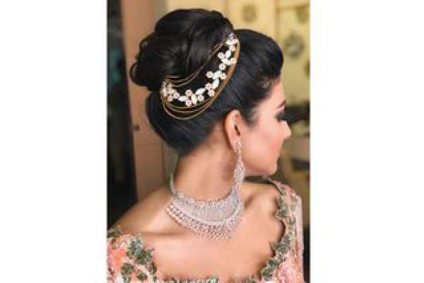 NAVMAV Wigs & Bun Combo Set 2pcs Synthenic Hair Bun Juda Accessories for  Bridal Artificial Natural