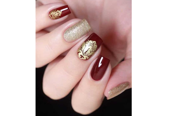 Stunning Bridal Nail Art Designs for the Indian Bride