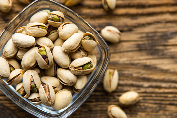 6 Reasons to Make Pistachios Your New Go-To Snack