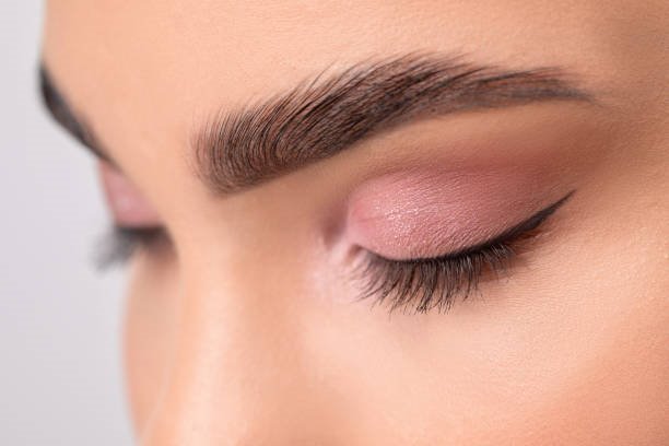 perfect eyebrows woman brow shaping