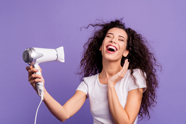 Crash Course On How To Blow Dry Your Curly Hair