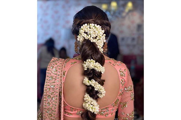 Vivu collection WOMEN HAIR STYLE Red Rose Bridal Gajra Accessories For  Women & Girl Use In