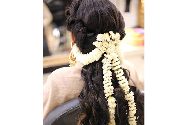 Gorgeous bridal hairstyles - Simple Craft Idea