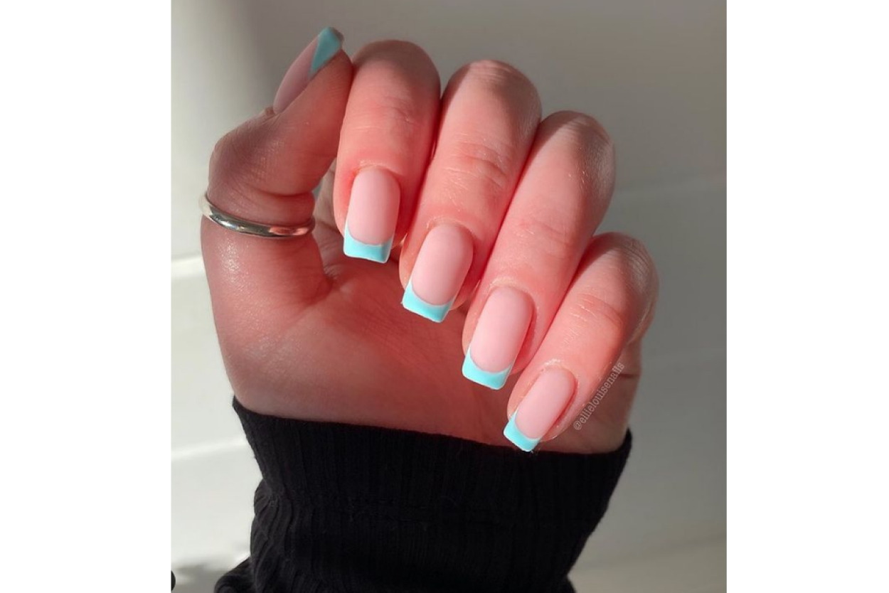 Aqua Nails