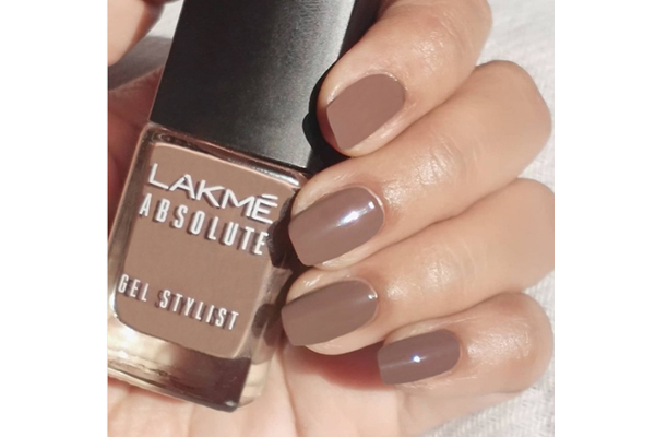 5 trendy fall nail paint colours to get your hands on before everyone else  does