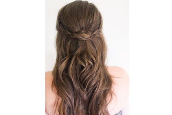EASY HALF UP HALF DOWN HAIRSTYLE FOR SPRING - Alex Gaboury