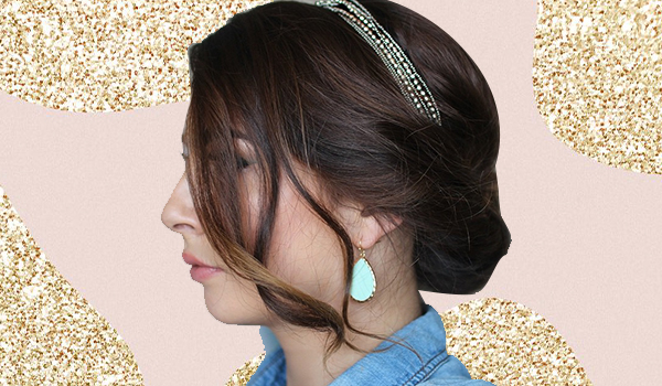 5-minute headband updo you will want to try ASAP 