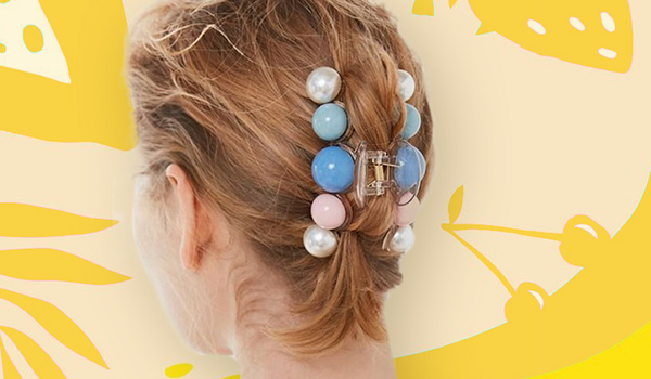 5 trendy ways to style your hair using claw clips 