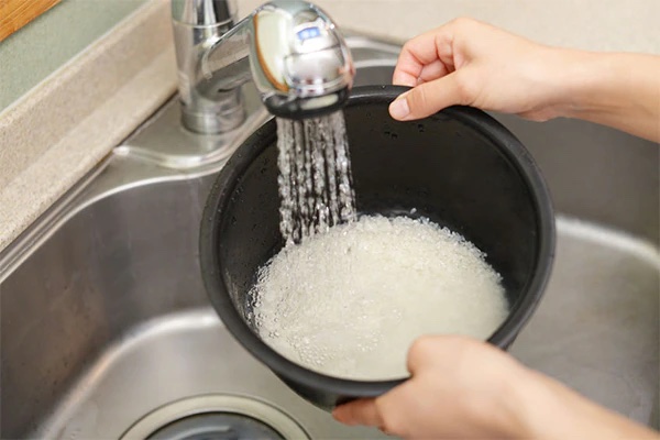 How to Use Rice Water for Hair: All You Need to Know