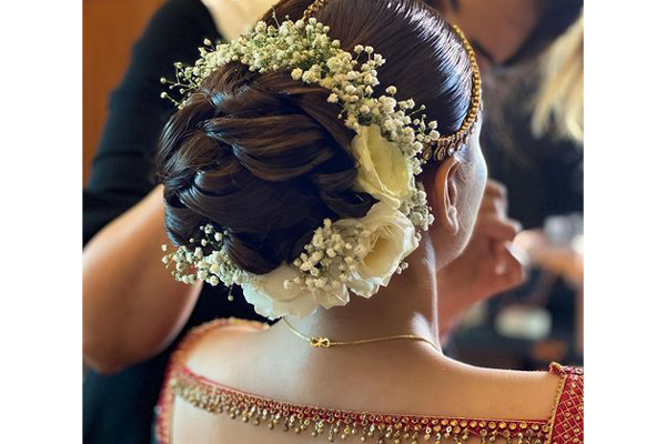 11 DIY Tips To Make Bridal Hairstyle At Home | John Academy