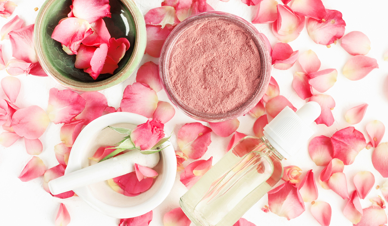 7 DIY rose face packs for that glow-from-within skin