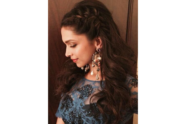 Ananya, Deepika, Kareena LOVE This Hairstyle - Rediff.com