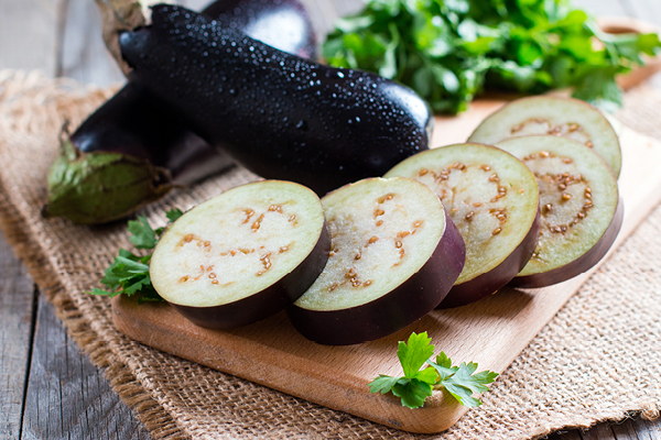 Home remedies for freckles 9: Eggplant for freckles