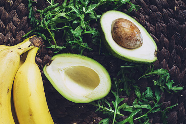 Avocado and banana to get rid of dull skin