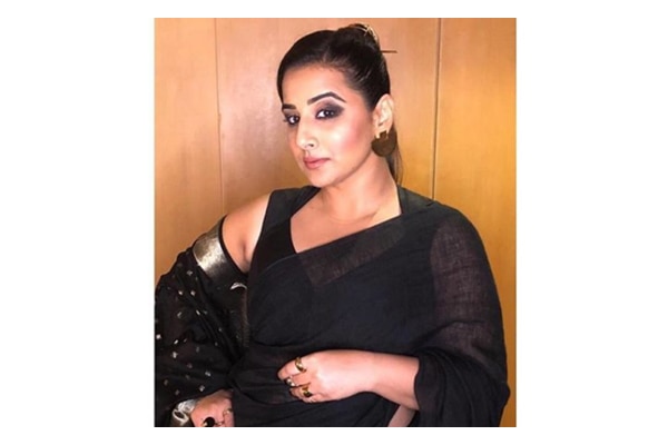 Simple elegant makeup with black saree .... Gives a perfect look. Saree  @sudipa.chakraborty.18 Jewelry @raja.mitra.3990418 MUA… | Instagram