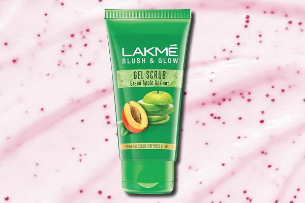 5. Lakmé Blush & Glow Green Apple Apricot On Skin Deep Cleansing Gel Scrub
