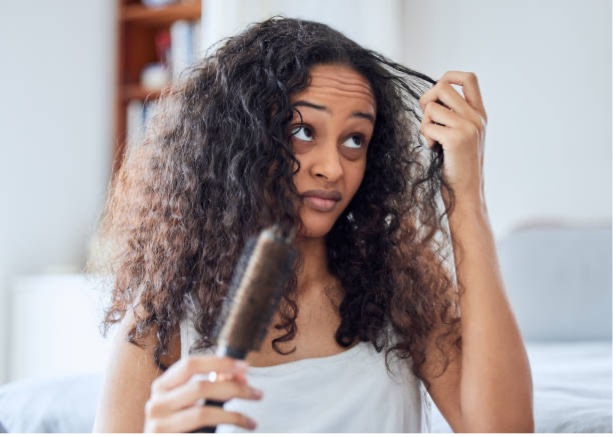 5 reasons to include apple cider vinegar in your hair care routine