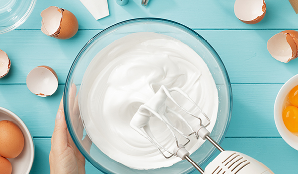 Egg White Face Masks: 5 Awesome Ways To Use Egg Whites For The Face
