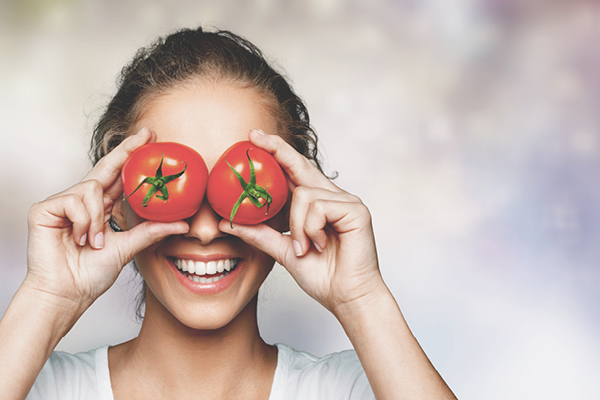 What is the proper diet when treating dark circles?