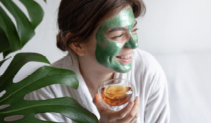 Everything You Need To Know About Using Green Tea For Acne
