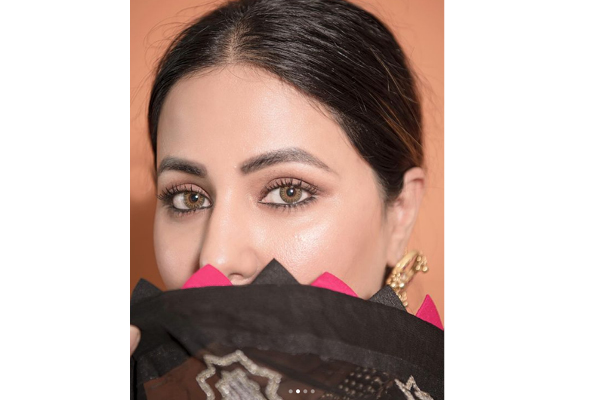 Get the look: Hina Khan’s striking nude makeup look