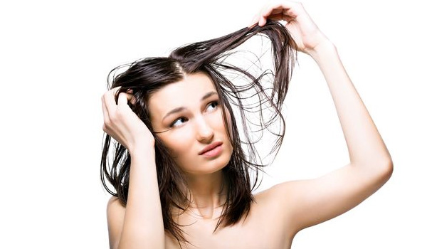 20 Simple Ways To Get Rid Of An Oily Scalp