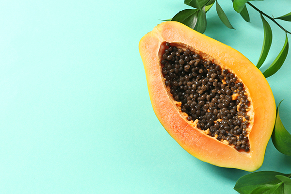 How to do a papaya facial at home for clear and glowing skin