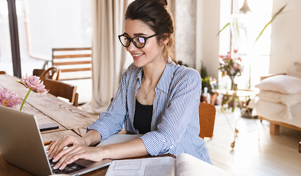 5 tips to maintain a work-life balance while working from home