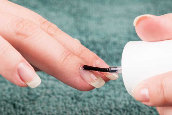 Ways To Strengthen And Grow Your Nails - Musely