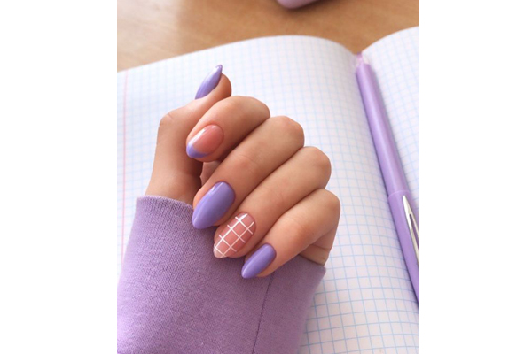 Summer nail art ideas to rock in 2021 : Lavender Colored Nails