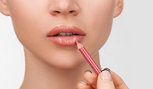 Lip liner tricks every girl should know