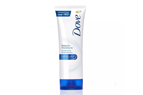 What: Dove Inner Glow Gentle Exfoliating Facial Cleanser