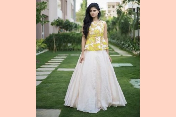 Siya Fashion Dusty Rose Printed Taffeta Silk Indowestern Lehenga Choli |  Indian fashion dresses, Lehnga designs, Stylish dresses