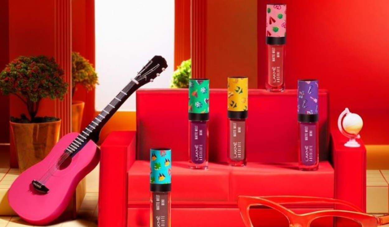Lakmé just dropped the cutest Matte Melt Mini lipsticks, and we are in love!