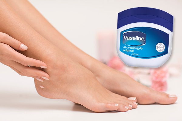 Effective Treatment for Cracked Heels | Goodbye to Foot Pain