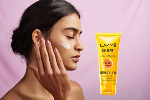 Does More Sun Exposure Help Fight Acne woman