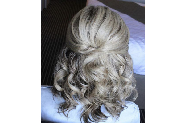 Fall Wedding Hairstyles For Medium Length Hair | Curls Understood