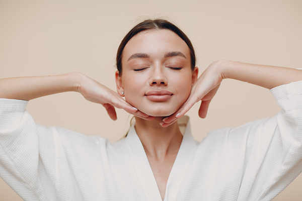 Facial yoga techniques to try