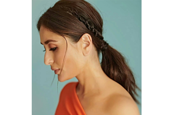 4 Quick And Easy Ponytail Hairstyles|For College And Office Going Girls. # hairstyle #hairst… | Ponytail hairstyles easy, Hair designs for girls,  Ponytail hairstyles