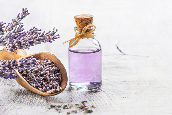 Best Essential Oils for Treating Skin Problems - BeBeautiful