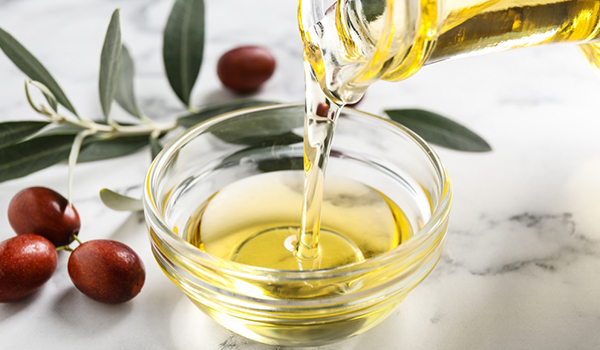 Here are 5 beauty benefits of jojoba oil you probably didn’t know about
