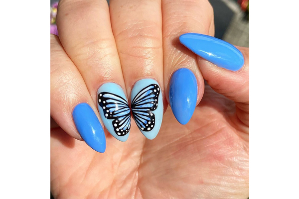PlumeriaPainted: Bright Butterfly Nail Art