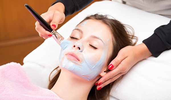 How to take care of your skin after a chemical peel 