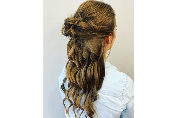Easy, Breezy, Beautiful Hairstyles For Medium-Length Hair | Hair styles,  Hair knot, Five minute hairstyles