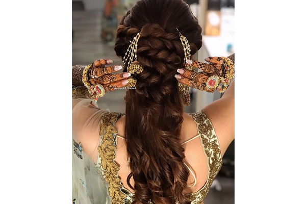 From Engagement to Reception: Find Latest Bridal Hairstyle Ideas for all  Wedding Events - Anokhi Sarees