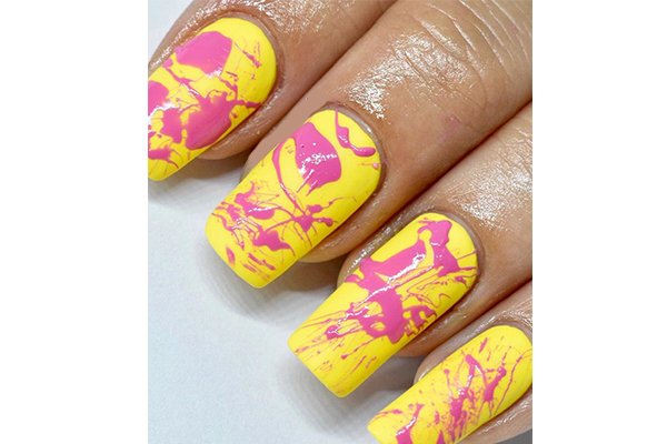 gorgeous yellow nail art designs summer 4