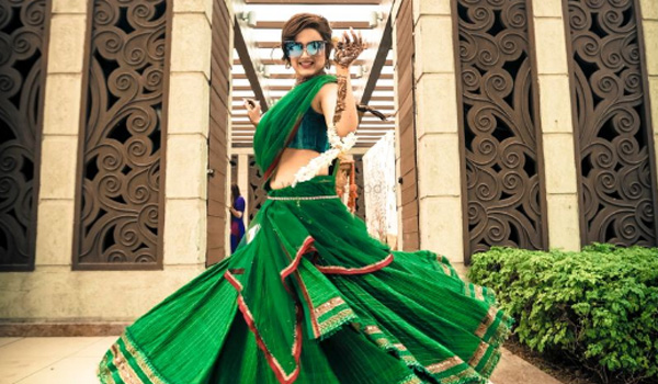 Green makeup ideas for Day 3 of Navratri