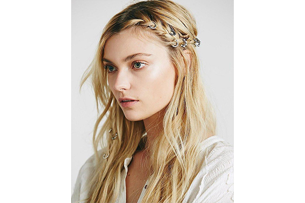 Hair rings are the latest hair accessory we are crushing on RN