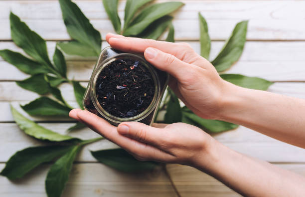 Pros and Cons of Black Tea for Hair 