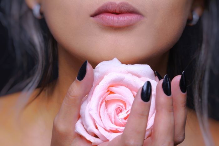 How to Make Lips Pink and Healthy: Full Guide